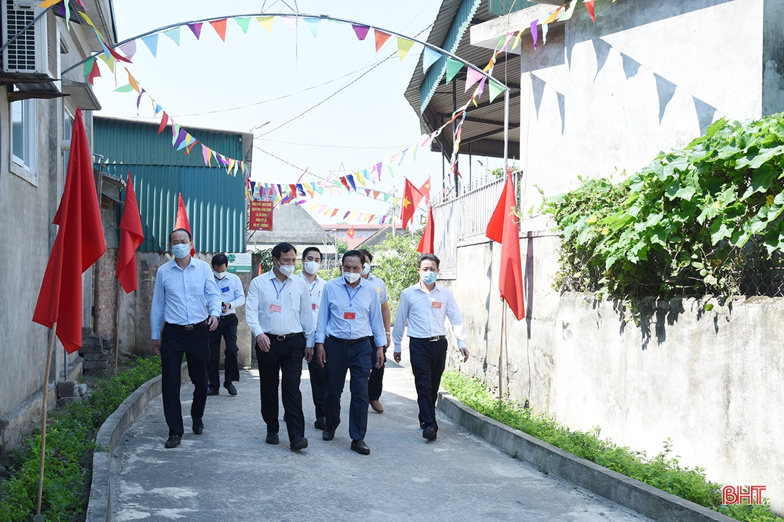 Bí thư Tỉnh ủy Hà Tĩnh: Tin tưởng cử tri tham gia bầu cử đầy đủ, lựa chọn những đại biểu xứng đáng
