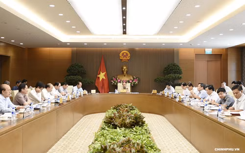 Ảnh: VGP/Quang Hiếu Thủ tướng chủ trì cuộc họp Thường trực Chính phủ về nhiều nội dung quan trọng