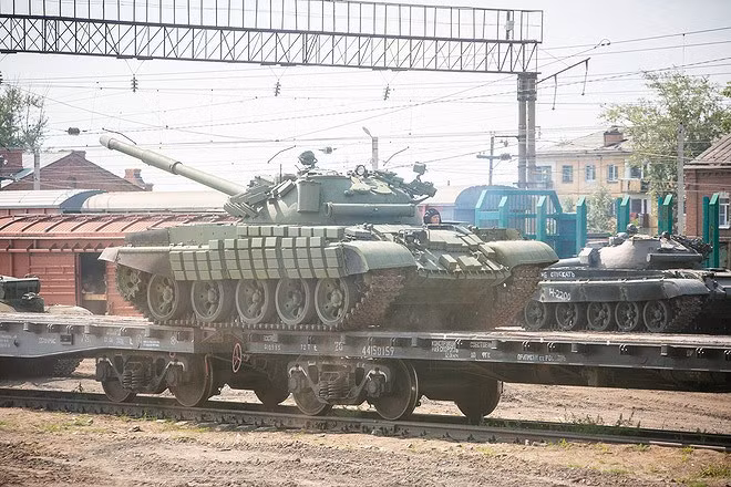 Nga bất ngờ cung cấp cho Syria phiên bản xe tăng T-62 đặc biệt để đánh Idlib
