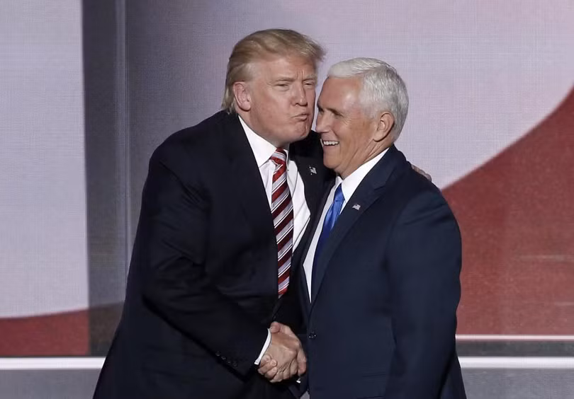 nhung hinh anh dang nho trong hanh trinh tranh cu cua donald trump