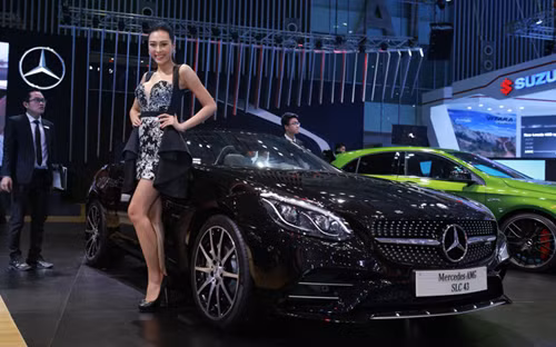 bo tu mercedes moi trinh lang tai viet nam