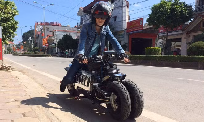 xe la co kieu dang dodge tomahawk dau tien o viet nam