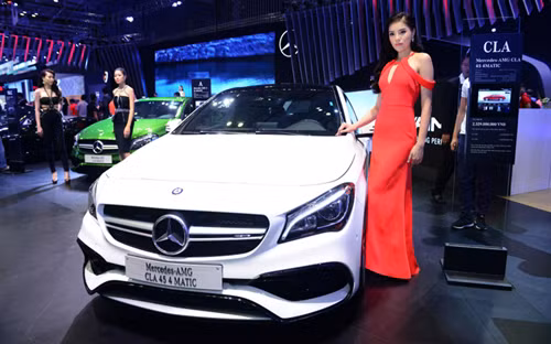 bo tu mercedes moi trinh lang tai viet nam