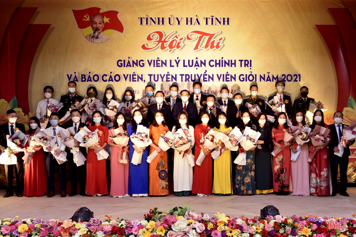 30 thí sinh Hà Tĩnh tranh tài Hội thi Giảng viên lý luận chính trị và báo cáo viên, tuyên truyền viên giỏi