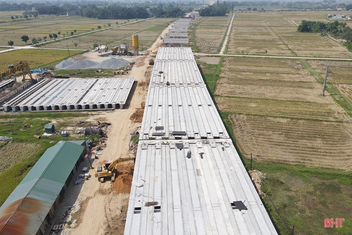 Hình hài cây cầu 1.200 tỷ nối Nghệ An và Hà Tĩnh trên tuyến cao tốc Bắc – Nam