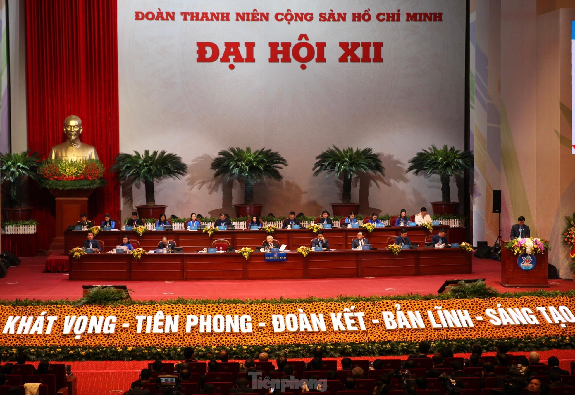 Toàn cảnh phiên trọng thể Đại hội Đoàn toàn quốc lần thứ XII