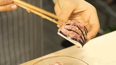 Làm món cà tím nhồi thịt đậm đà cho bữa tối, người lớn trẻ nhỏ đều thích