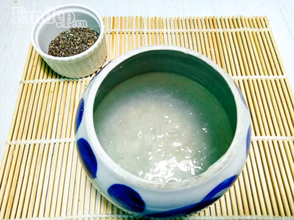 Bé biếng ăn mẹ nhớ làm tổ yến chưng đúng cách mới bổ dưỡng