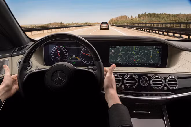Mercedes-Benz triệu hồi nhiều xe vừa xuất kho vì thiếu an toàn