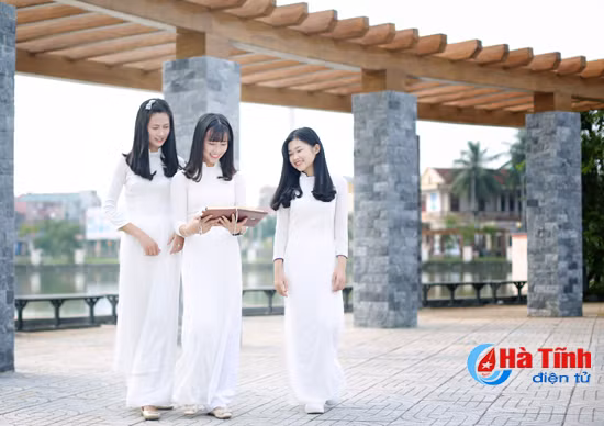 man nhan bo anh dat giai 3 con gai that tuyet cua nu sinh ha tinh
