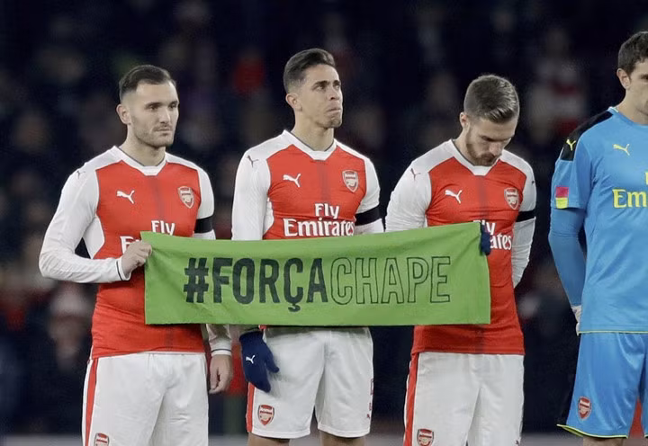 chum anh arsenal thua lam lung trang bung truoc southampton