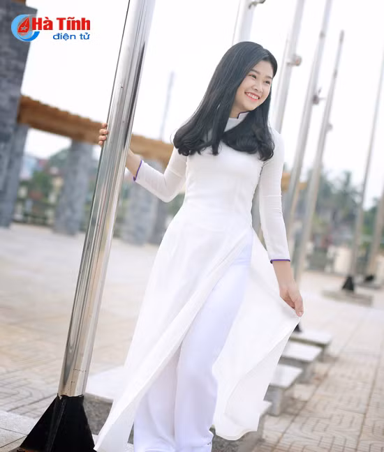 man nhan bo anh dat giai 3 con gai that tuyet cua nu sinh ha tinh