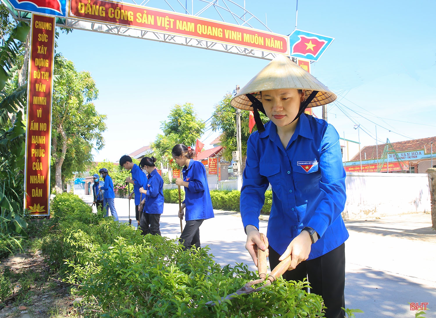 Những trái tim tình nguyện