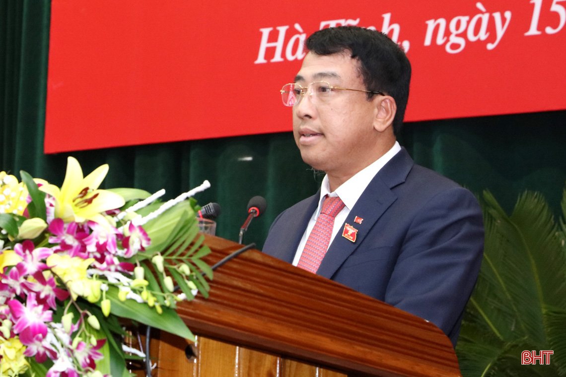 Đại biểu HĐND tỉnh Hà Tĩnh chất vấn các nội dung thuộc lĩnh vực đầu tư, nông nghiệp, lao động