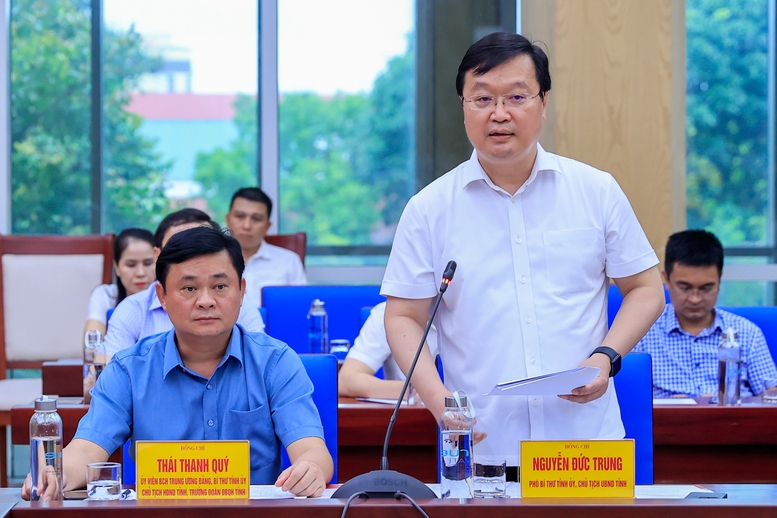 Các đại biểu phát biểu tại cuộc họp - Ảnh: VGP/Nhật Bắc