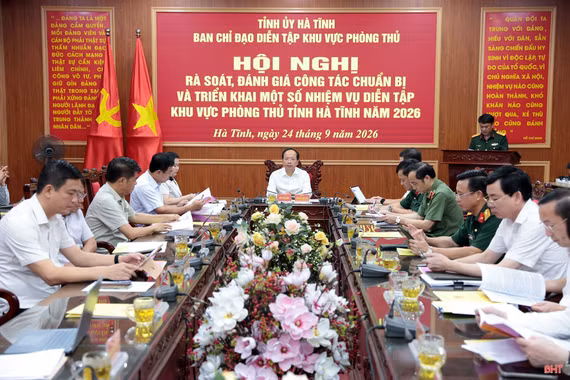 Bí thư Tỉnh ủy Hà Tĩnh chủ trì hội nghị Ban Chỉ đạo Diễn tập khu vực phòng thủ tỉnh