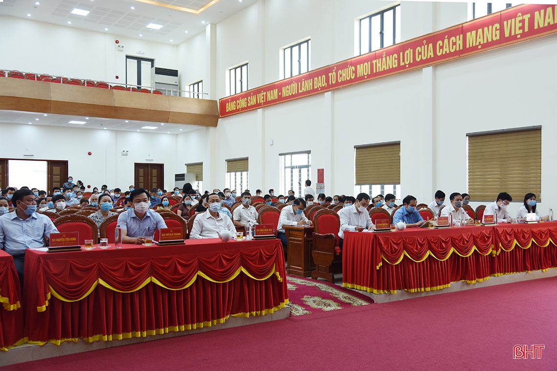 Mỗi ứng cử viên dù ở cương vị công tác nào cũng luôn nỗ lực rèn luyện, phấn đấu để hoàn thành tốt nhất nhiệm vụ