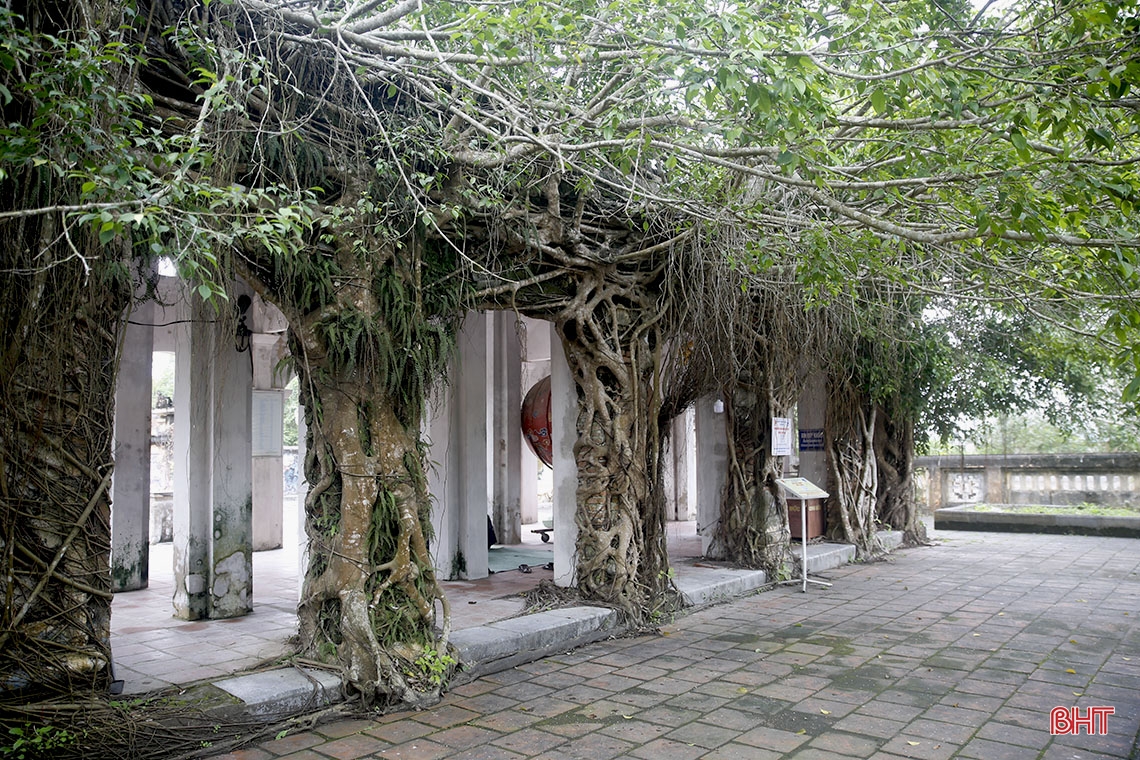 Chiêm ngưỡng ngôi đền hơn 600 tuổi thờ Uy Minh Vương Lý Nhật Quang ở Hà Tĩnh