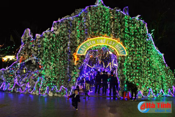 ha tinh ron rang don giang sinh 2017