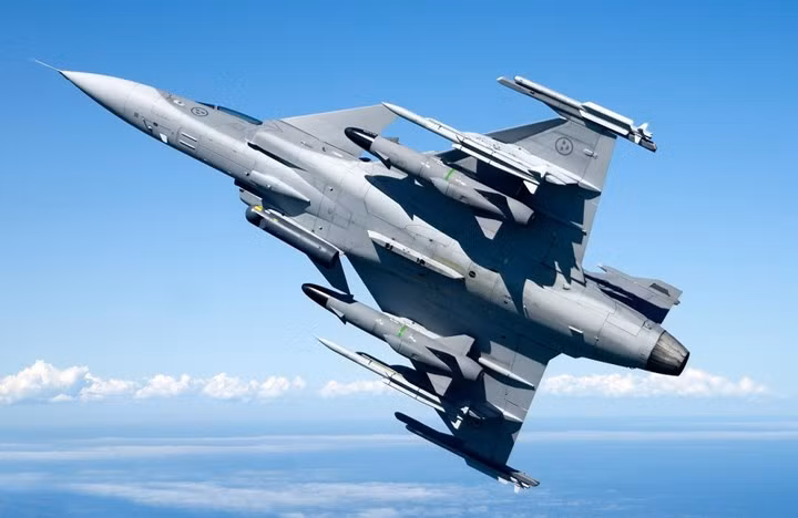 saab jas 39 gripen canh chim la day uy manh