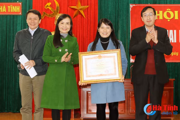 moi dang vien cbpv bao ha tinh phai la hat nhan doi moi tuyen truyen