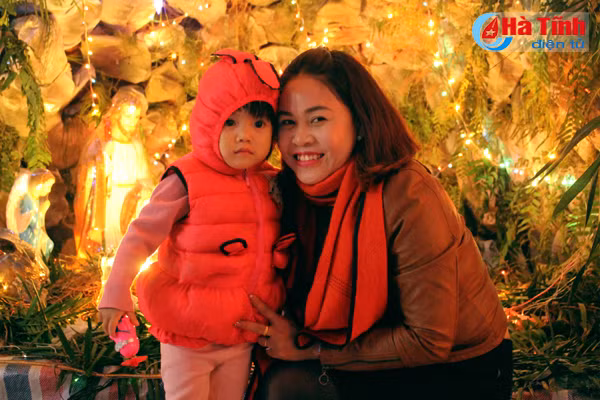 ha tinh ron rang don giang sinh 2017