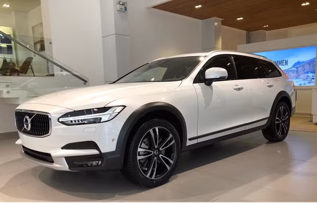 xe hang sang volvo v90 2018 dau tien ve viet nam chua co gia ban