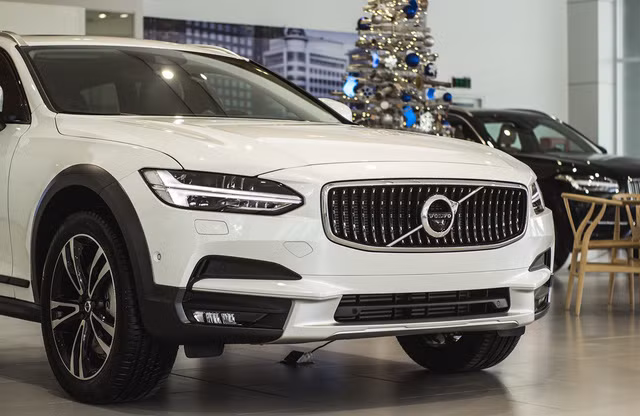 xe hang sang volvo v90 2018 dau tien ve viet nam chua co gia ban