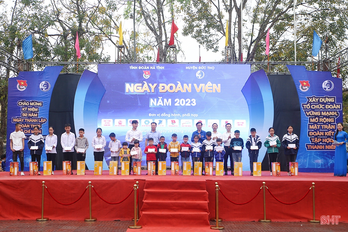 Sôi nổi Ngày Đoàn viên cấp tỉnh năm 2023 của tuổi trẻ Hà Tĩnh