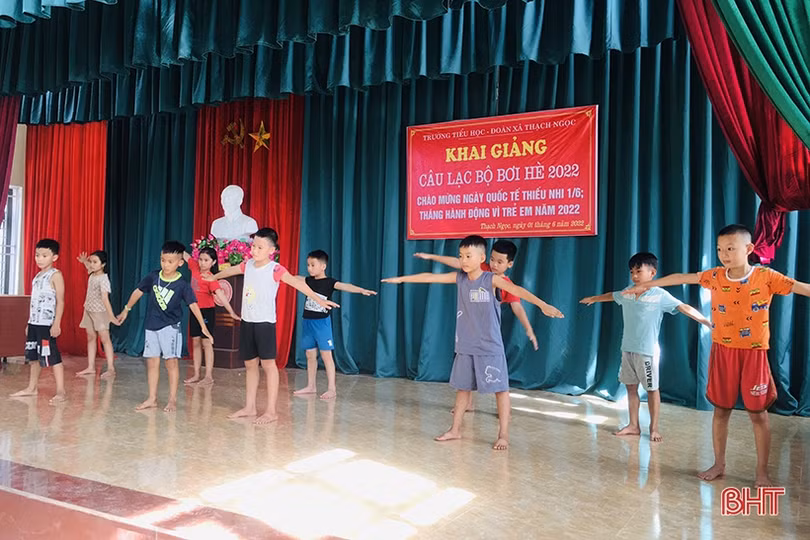 Sôi nổi hoạt động ngoại khóa cho học sinh vùng nông thôn Thạch Hà