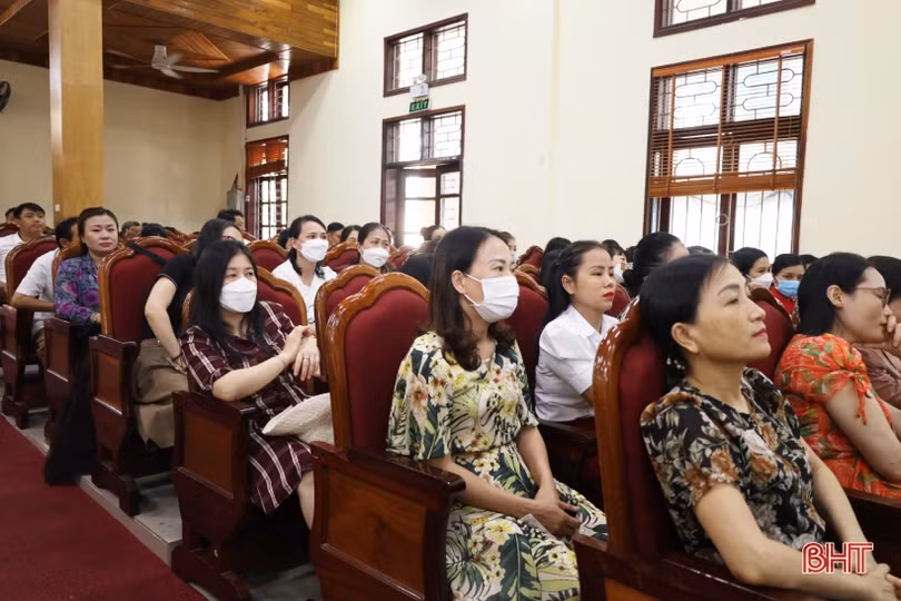 Hãy thể hiện tình yêu sách, lan tỏa mạnh mẽ văn hóa đọc trong cộng đồng