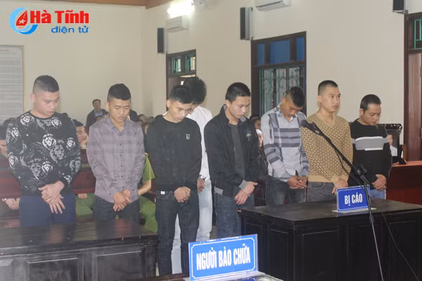 doat mang nguoi khac chi vi mau thuan nho tren mang xa hoi