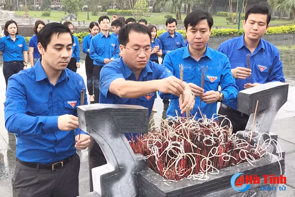 soi noi cac hoat dong ky niem ngay thanh lap doan