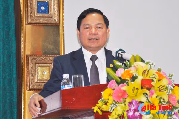 cap dien on dinh phuc vu nhu cau sinh hoat san xuat kinh doanh