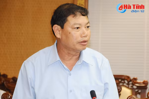 trach nhiem sang tao trong tham muu thuc hien cac nhiem vu chinh tri