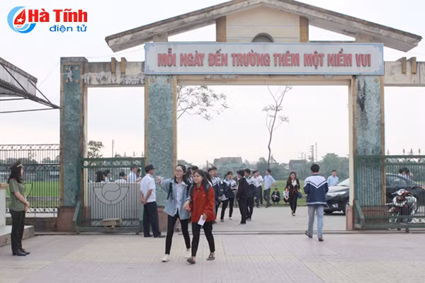 2 169 hoc sinh tham gia ky thi hoc sinh gioi thpt