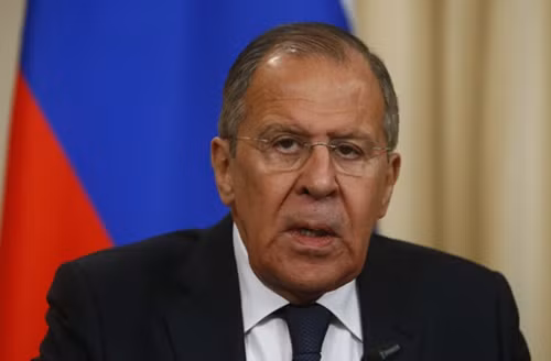 nga cao buoc my ep dong minh truc xuat nhan vien ngoai giao cua moscow