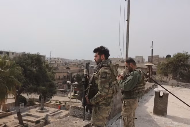 duc ban vu khi cho tho nhi ky du chi trich chien dich ankara o syria