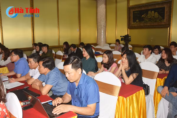 trang bi ky nang xam nhap dieu tra cac de tai nong cho hoi vien