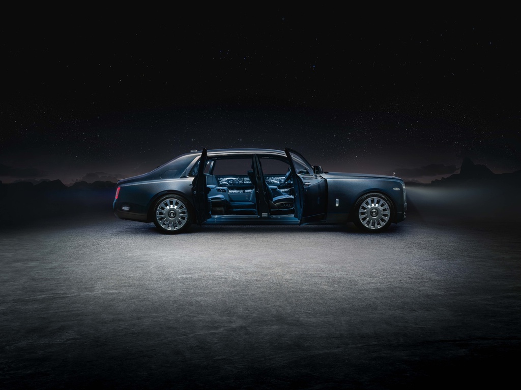 Rolls-Royce Phantom Tempus - tác phẩm nghệ thuật về hiệu ứng ánh sáng