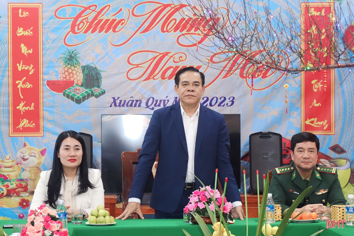 Chủ tịch UBND tỉnh: Nắm chắc tình hình, thực hiện tốt công tác quản lý, bảo vệ biên giới