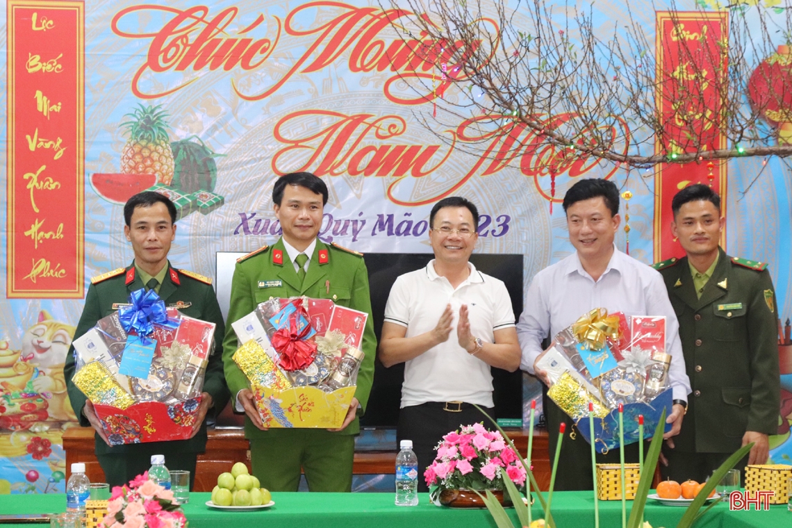 Chủ tịch UBND tỉnh: Nắm chắc tình hình, thực hiện tốt công tác quản lý, bảo vệ biên giới