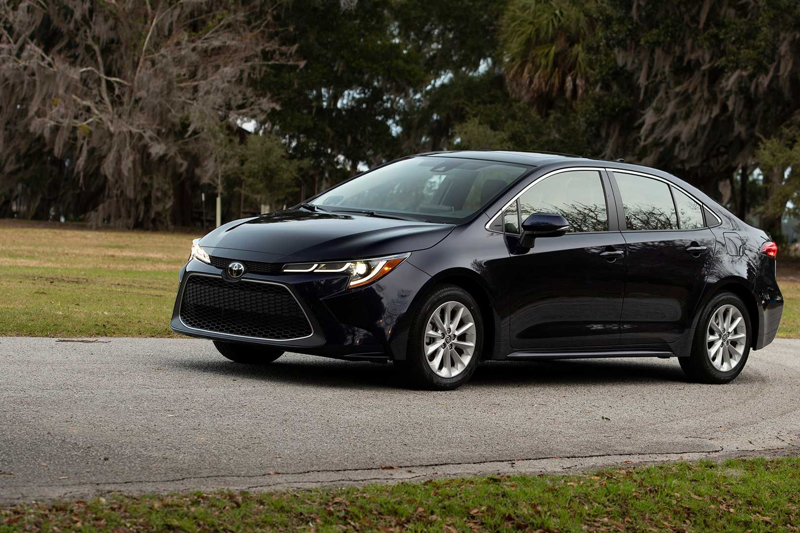 Toyota Corolla sedan 2020: Sự lựa chọn an toàn
