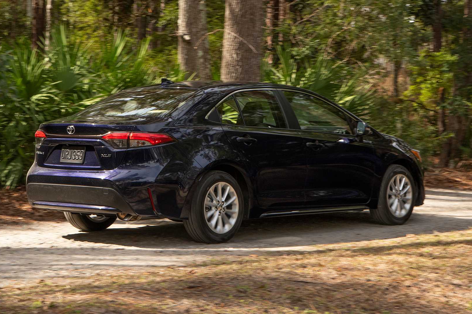 Toyota Corolla sedan 2020: Sự lựa chọn an toàn
