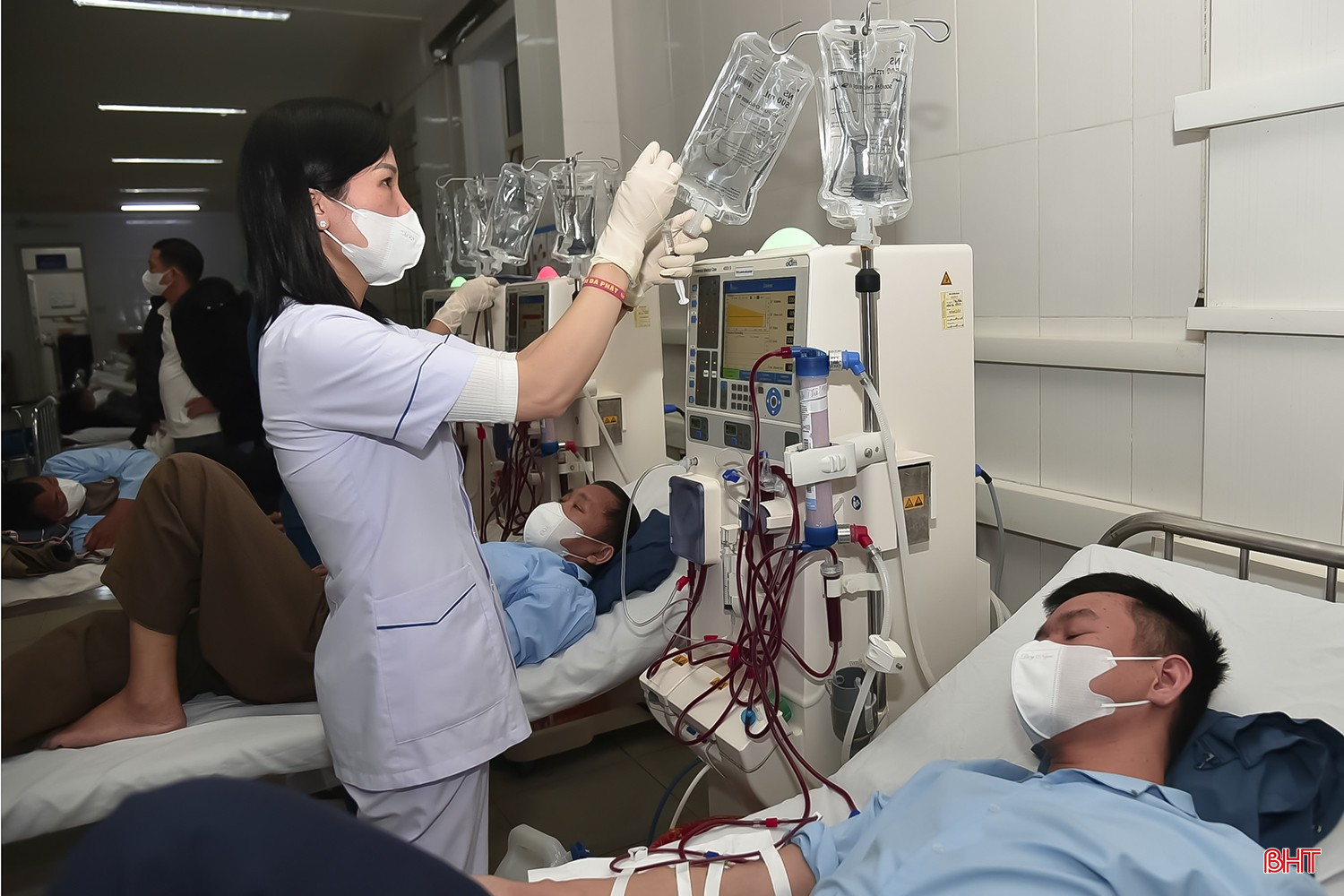 bqbht_br_anh-bac-sy-1.jpg