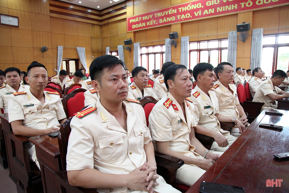 Xây dựng lực lượng Cảnh sát nhân dân Công an Hà Tĩnh ngày càng tinh nhuệ, hiện đại
