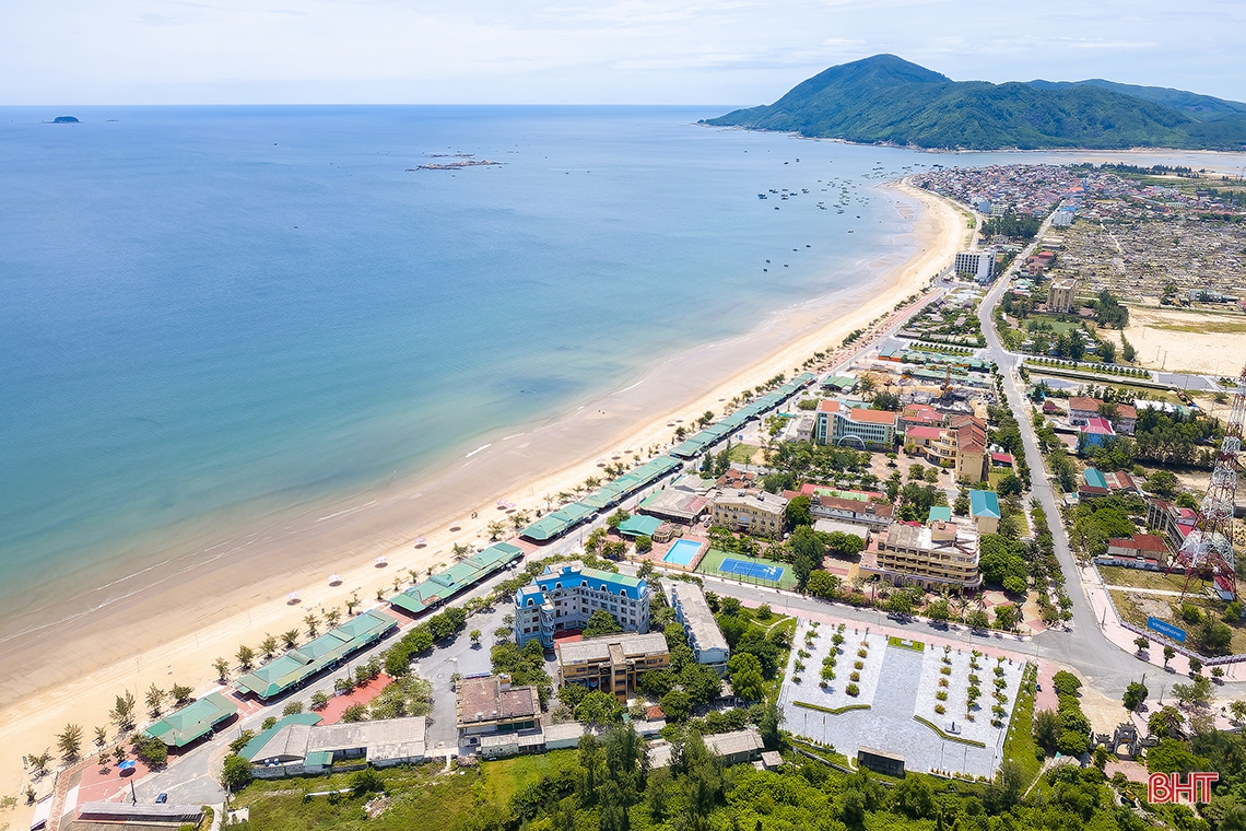 Non nước Hồng Lam - sức hấp dẫn của du lịch Hà Tĩnh