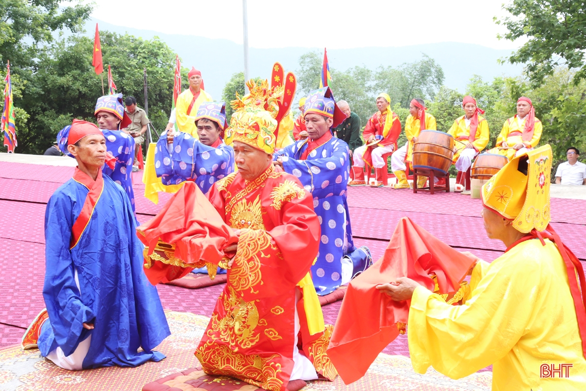 Thành kính lễ tế dân gian Đức Thủy Tổ Kinh Dương Vương