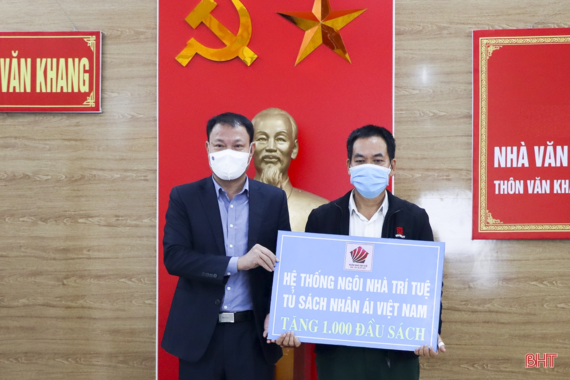 Chủ tịch UBND tỉnh dự khai trương nhà văn hóa cộng đồng - ngôi nhà trí tuệ ở Đức Thọ