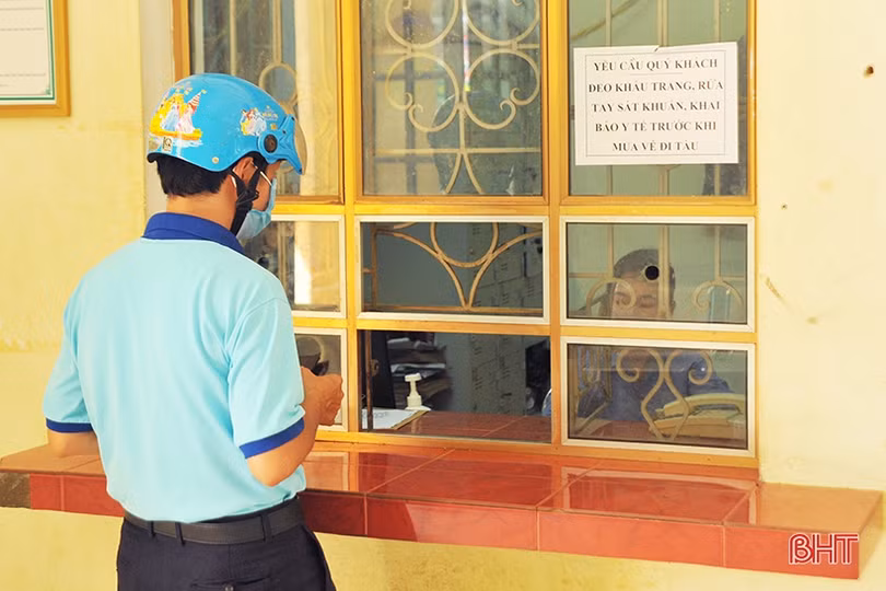 Hà Tĩnh kiểm soát hành khách đi tàu hỏa, phải khai báo y tế đầy đủ